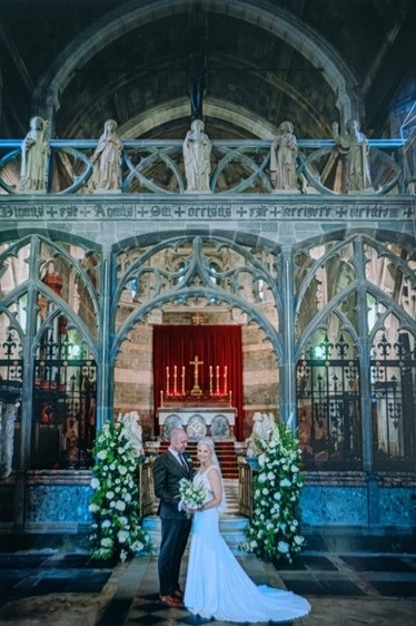 paulAndHayleyWedding